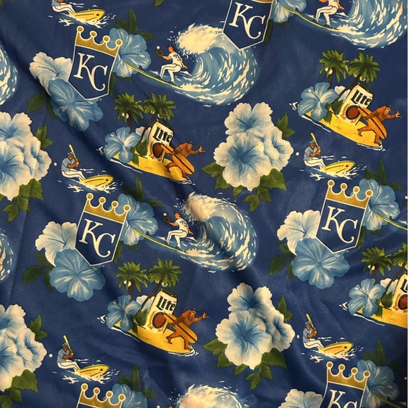 Royals Shirt with Floral and Logo Print - Picture 3 of 3